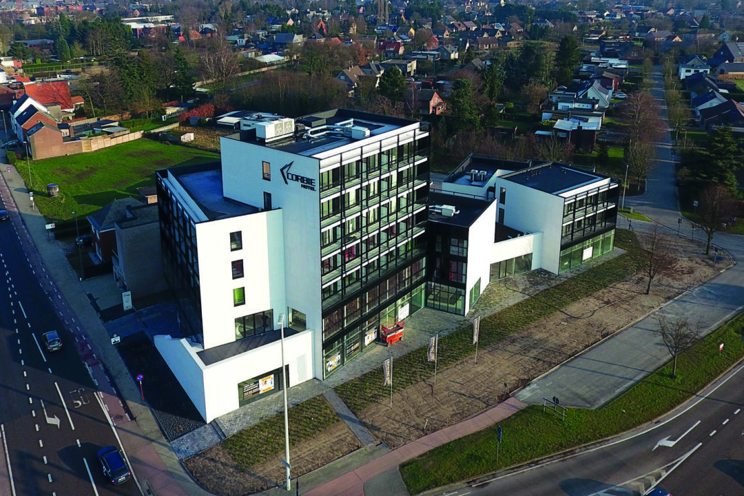 Corbie hotel in Lommel