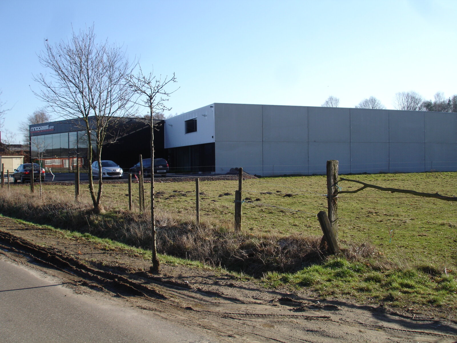 Bedrijfsgebouw Moozes.com in Meerhout.