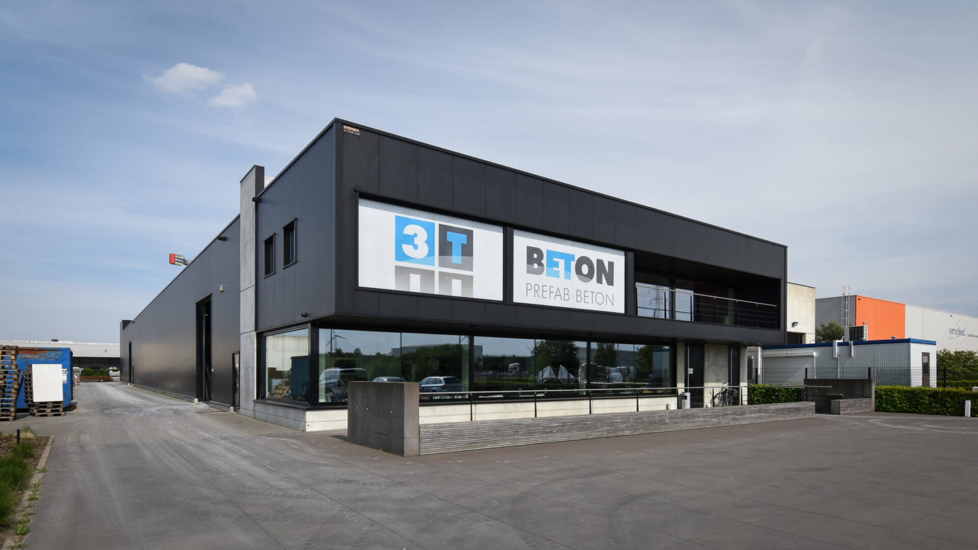 Industrieel gebouw van 3T Beton in Lommel.