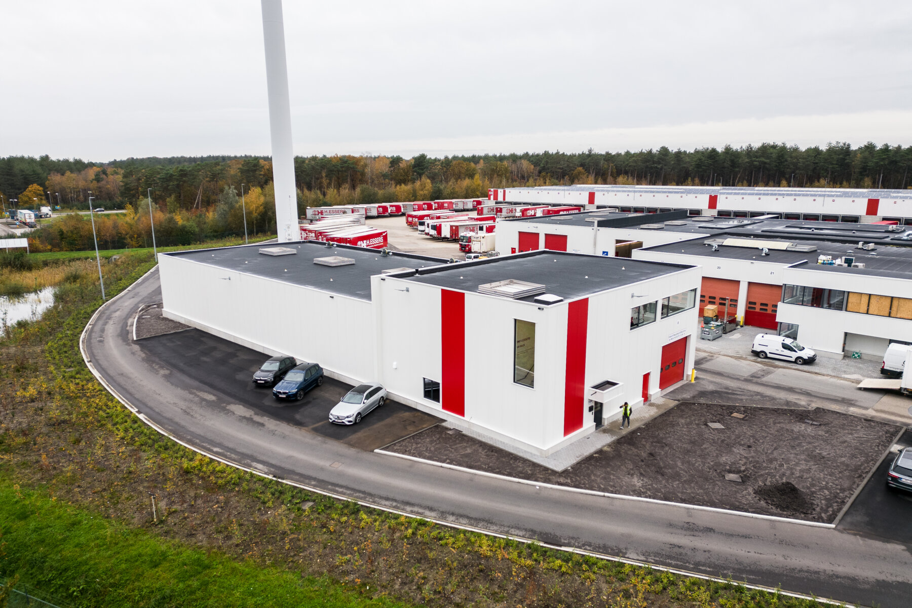 Logistieke servicebouw in Genk
